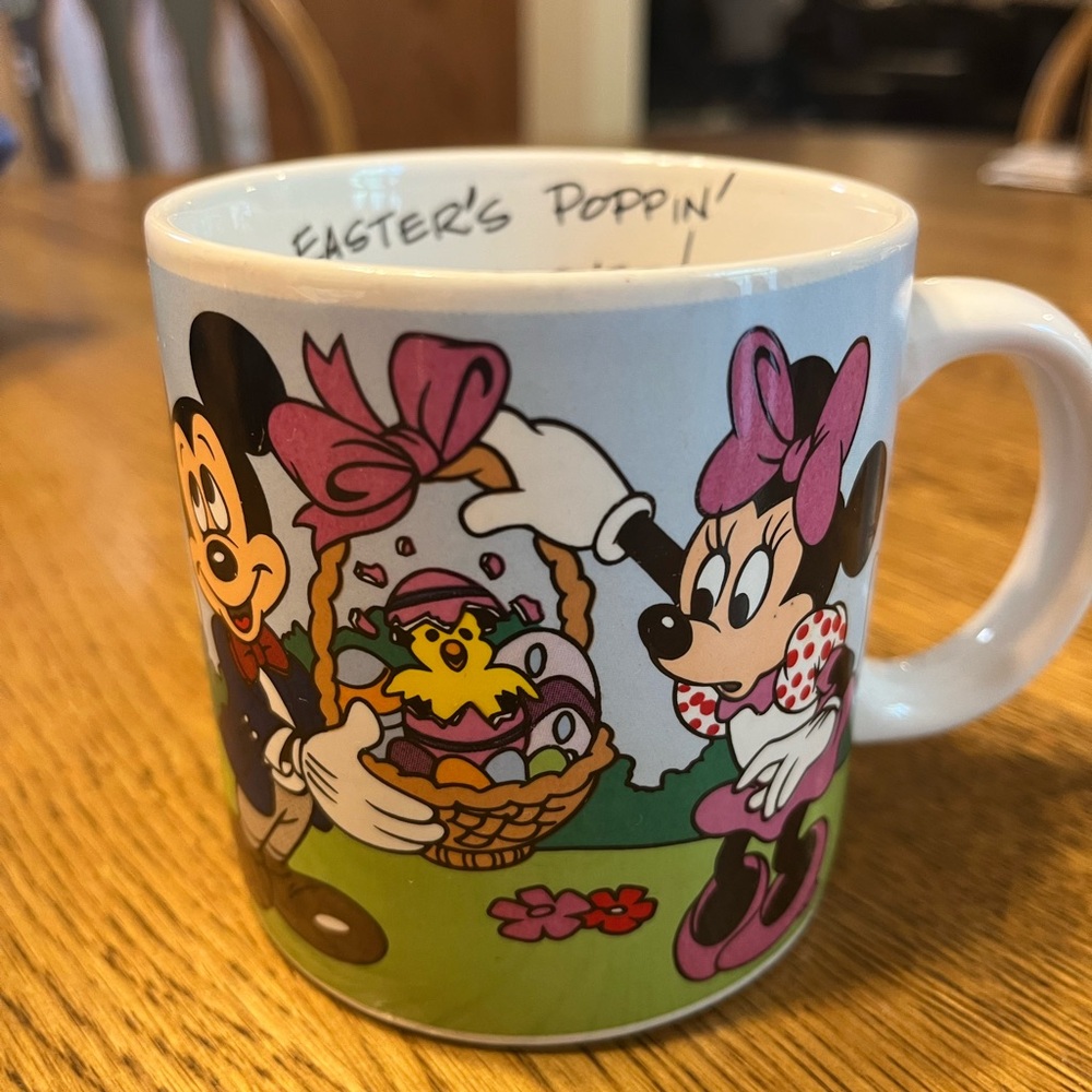 Disney Minnie Mouse White and Pink Dining Mug